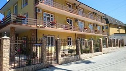 Imagen general del Hotel San-mari. Foto 4