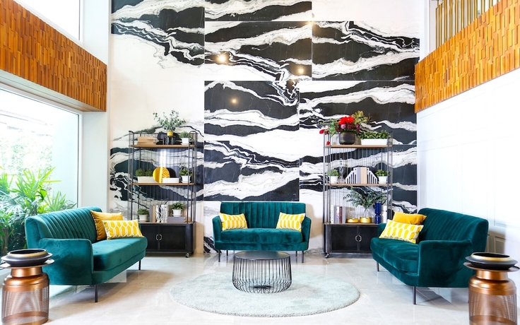 Imagen de los interiores del Hotel Sann. Foto 18