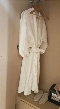 Imagen de la habitación del Hotel Sann. Foto 13