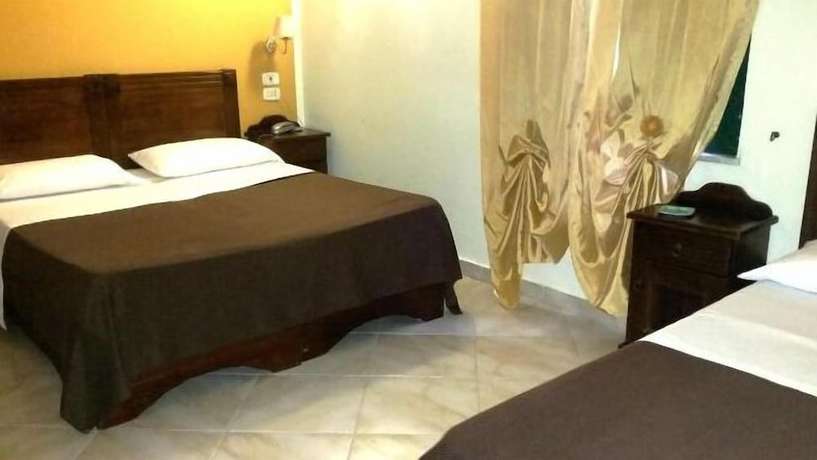 Imagen de la habitación del Hotel Sannita. Foto 5
