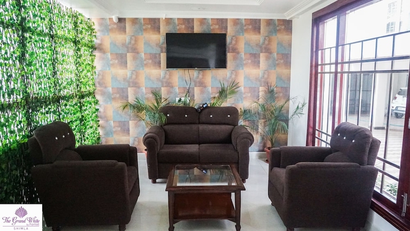 Imagen del bar/restaurante del Hotel Sanobar The Grand White. Foto 2