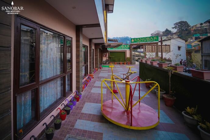 Imagen general del Hotel Sanobar The Midtown Mussoorie. Foto 16