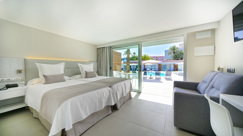 Imagen de la habitación del Hotel Sanom Beach Resort - Adults Only. Foto 10