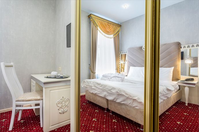 Imagen de la habitación del Hotel San-remo. Foto 11