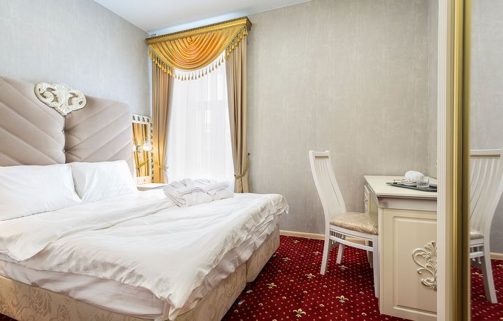Imagen de la habitación del Hotel San-remo. Foto 13