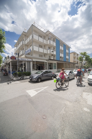 Imagen general del Hotel Sanremo, Rimini. Foto 1