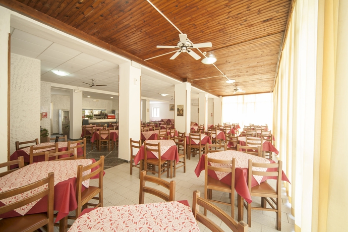 Imagen del bar/restaurante del Hotel Sanremo, Rimini. Foto 4