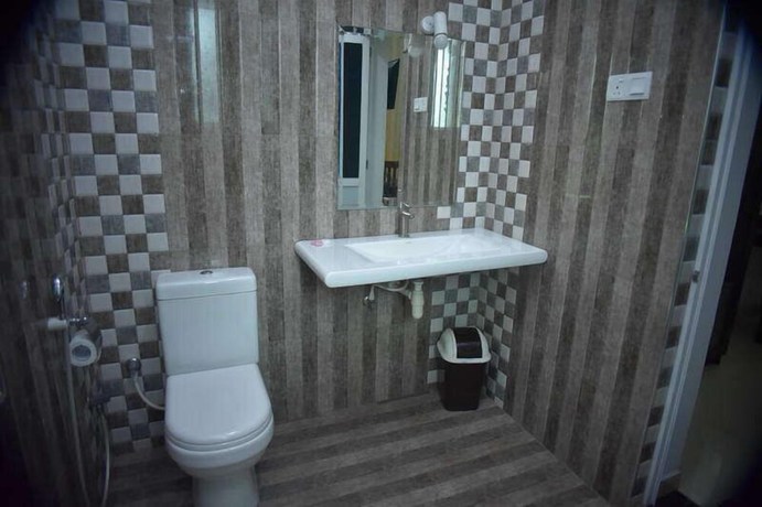 Imagen de la habitación del Hotel Sanri Villa Katunayaka. Foto 9