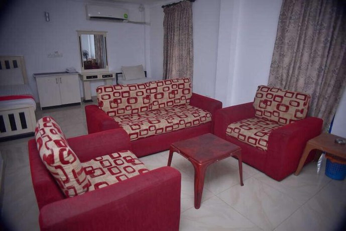 Imagen de la habitación del Hotel Sanri Villa Katunayaka. Foto 19