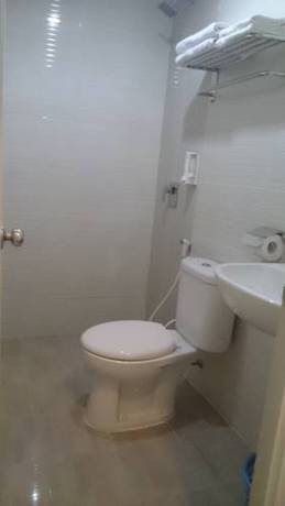 Imagen de la habitación del Hotel Sanrina. Foto 3