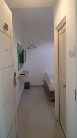 Imagen de la habitación del Hotel Sanrina. Foto 4