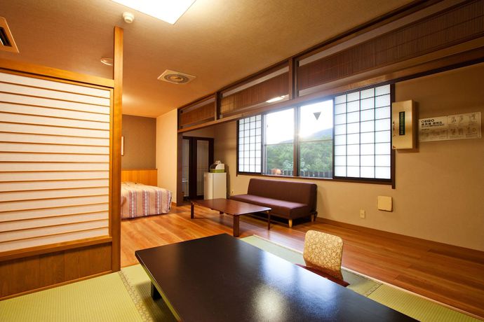 Imagen de la habitación del Hotel Sanrokuso Kamenoi Hotel Tazawako. Foto 11