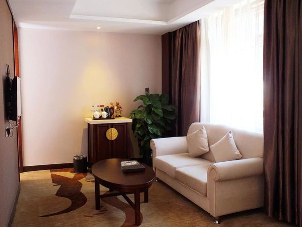 Imagen de la habitación del Hotel Sanroyal International. Foto 5