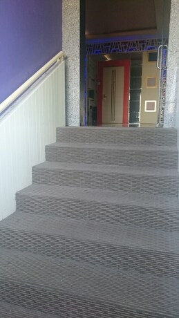 Imagen de los interiores del Hotel Sans Hotel International Surabaya. Foto 13