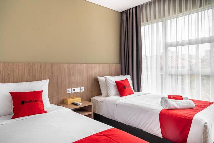 Imagen de la habitación del Hotel Sans Puri Indah Jakarta. Foto 4