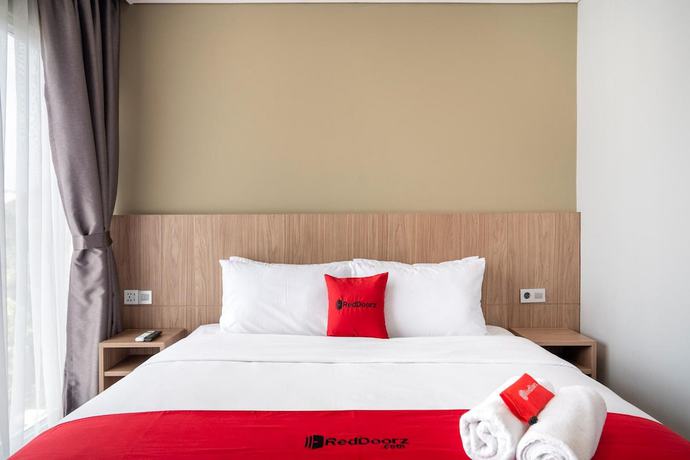 Imagen de la habitación del Hotel Sans Puri Indah Jakarta. Foto 5