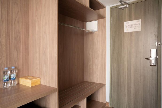 Imagen de la habitación del Hotel Sans Puri Indah Jakarta. Foto 13