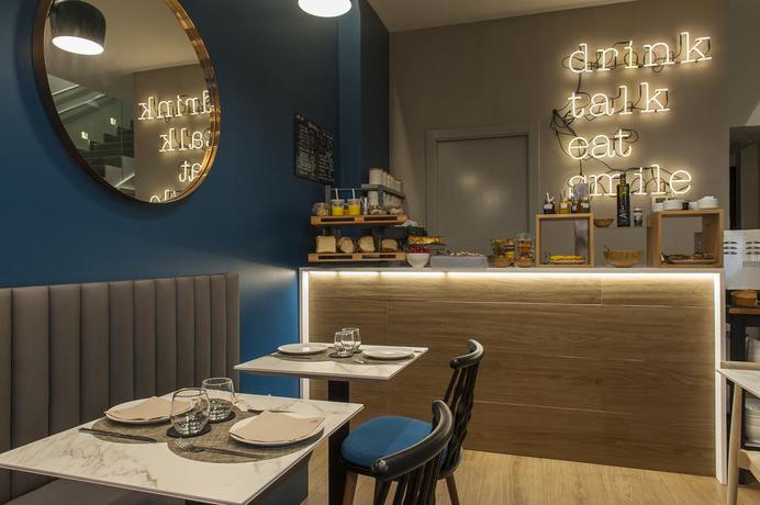 Imagen del bar/restaurante del Hotel Sansebay. Foto 3