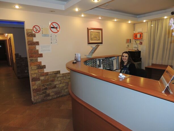 Imagen general del Hotel Sanset. Foto 2