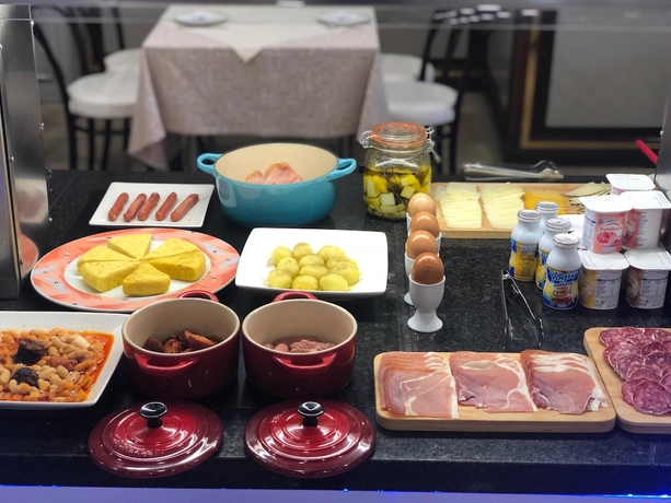 Imagen del bar/restaurante del Hotel Sansi Park. Foto 3