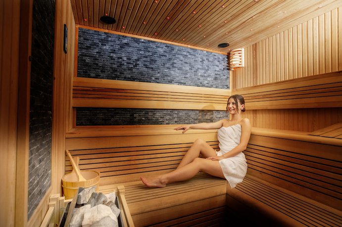 Imagen de la piscina del Hotel Sansicario Majestic, San Sicario. Foto 8