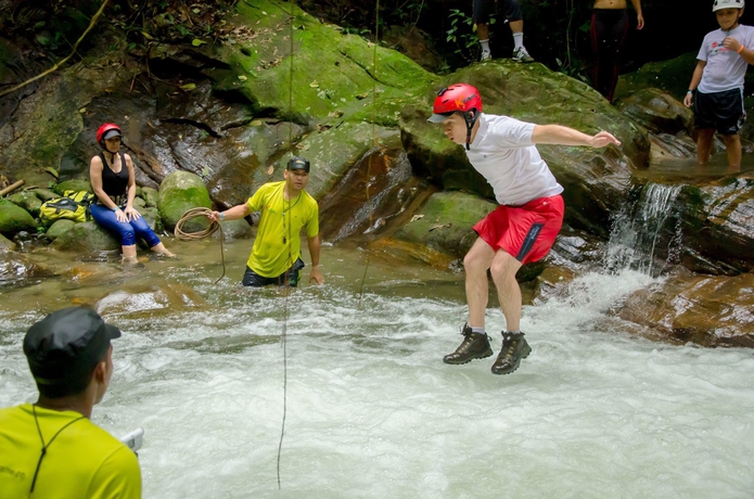 Imagen de los exteriores del Hotel Sansiraka. Foto 4