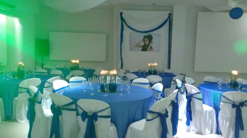 Imagen de los interiores del Hotel Sansiraka. Foto 12