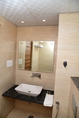 Imagen de la habitación del Hotel Sanskar. Foto 18