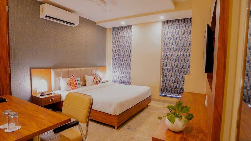 Imagen de la habitación del Hotel Sanskar Prime. Foto 16