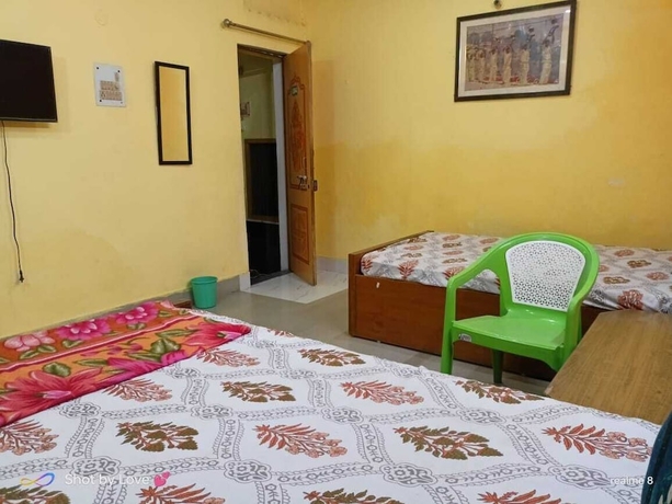 Imagen de la habitación del Hotel Sanskriti Paying Guest House. Foto 7
