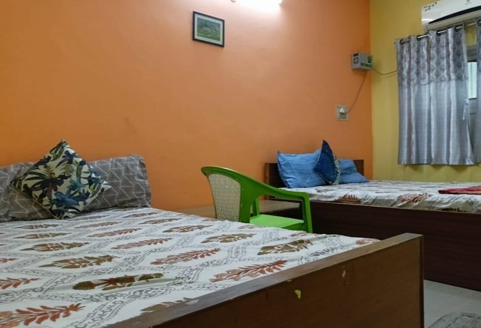 Imagen de la habitación del Hotel Sanskriti Paying Guest House. Foto 11