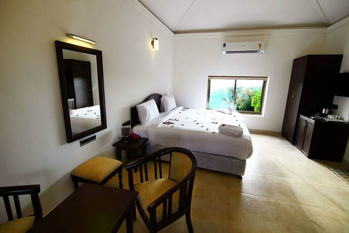 Imagen de la habitación del Hotel Sanskruti Quality Resort. Foto 19