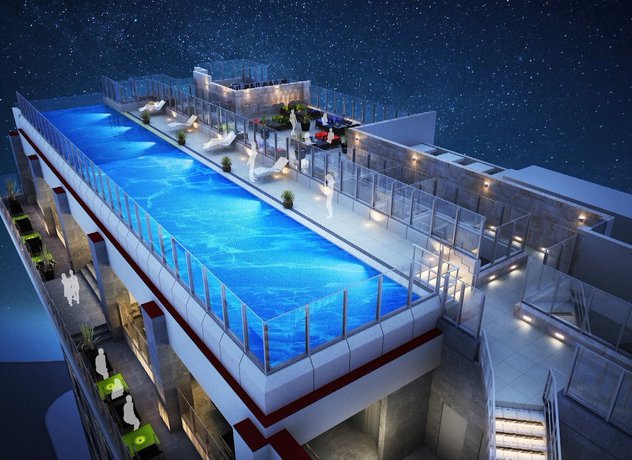 Imagen de la piscina del Hotel Sansui Naha. Foto 7