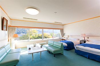 Imagen de la habitación del Hotel Sansuien. Foto 5