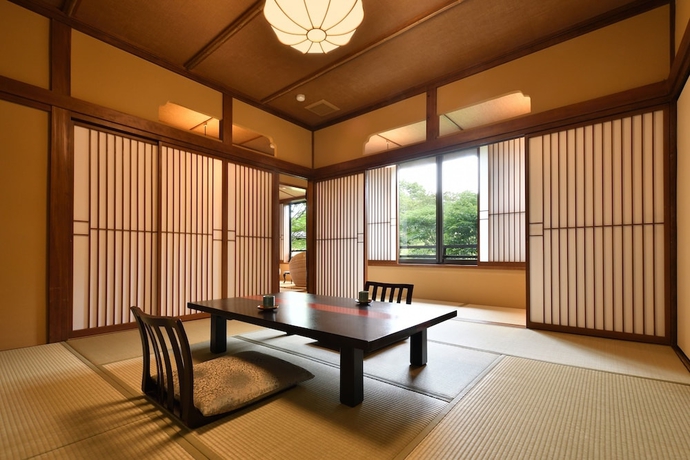 Imagen de la habitación del Hotel Sansuikaku. Foto 5