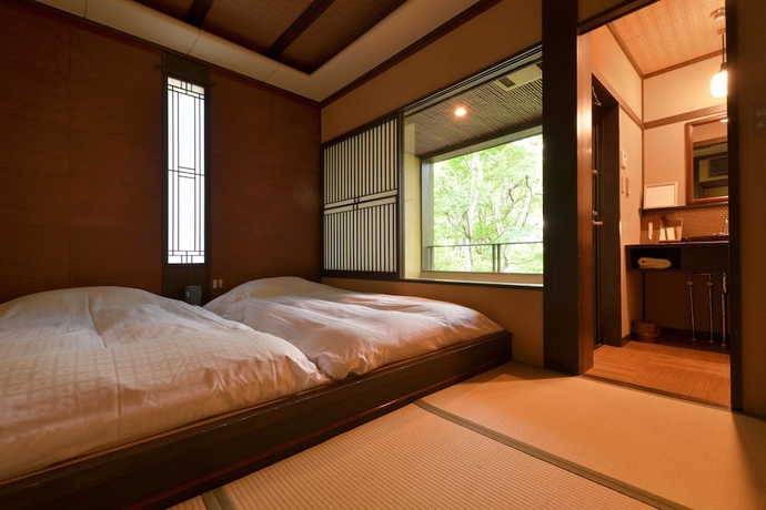 Imagen de la habitación del Hotel Sansuikaku. Foto 8