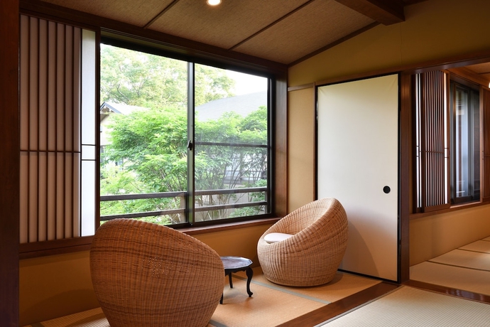 Imagen de la habitación del Hotel Sansuikaku. Foto 13