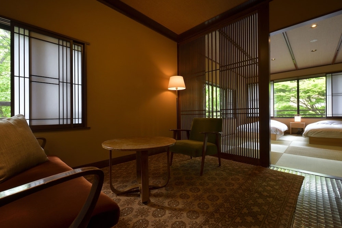 Imagen de la habitación del Hotel Sansuikaku. Foto 15