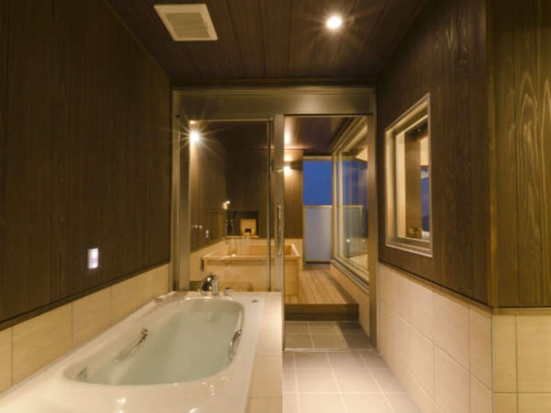 Imagen de la habitación del Hotel Sansuikan. Foto 10