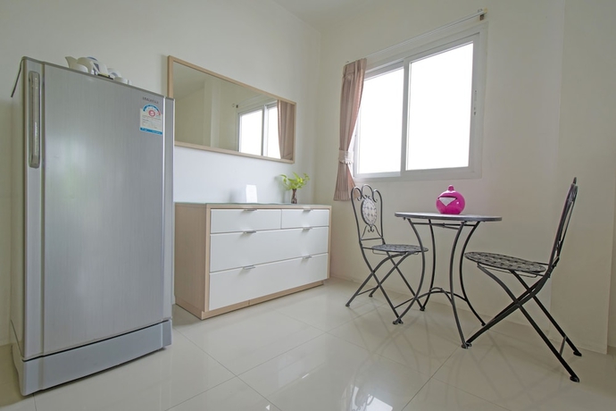 Imagen de la habitación del Hotel Sansuk Apartment. Foto 9