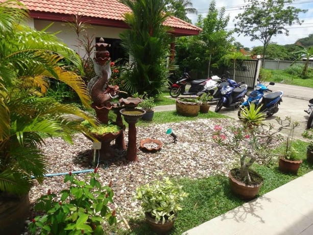 Imagen de los exteriores del Hotel Sansuko Ville Bungalow Resort. Foto 8
