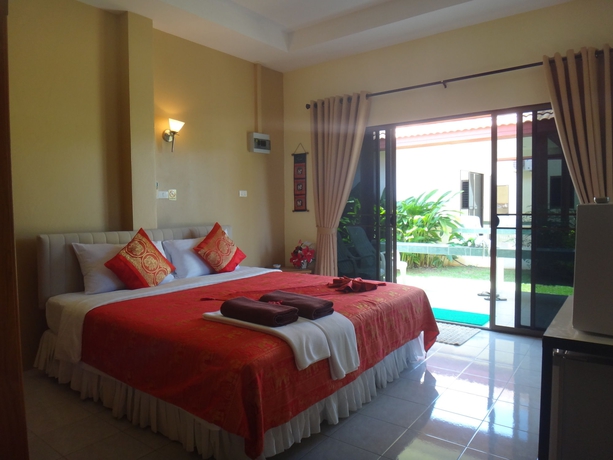 Imagen de la habitación del Hotel Sansuko Ville Bungalow Resort. Foto 6