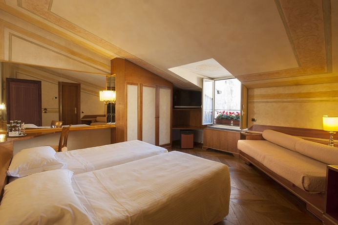 Imagen de la habitación del Hotel Sant' Anna. Foto 14