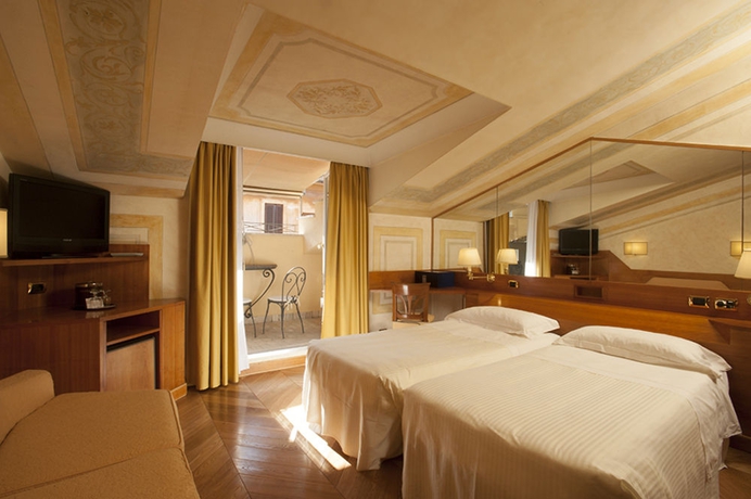 Imagen de la habitación del Hotel Sant' Anna. Foto 15