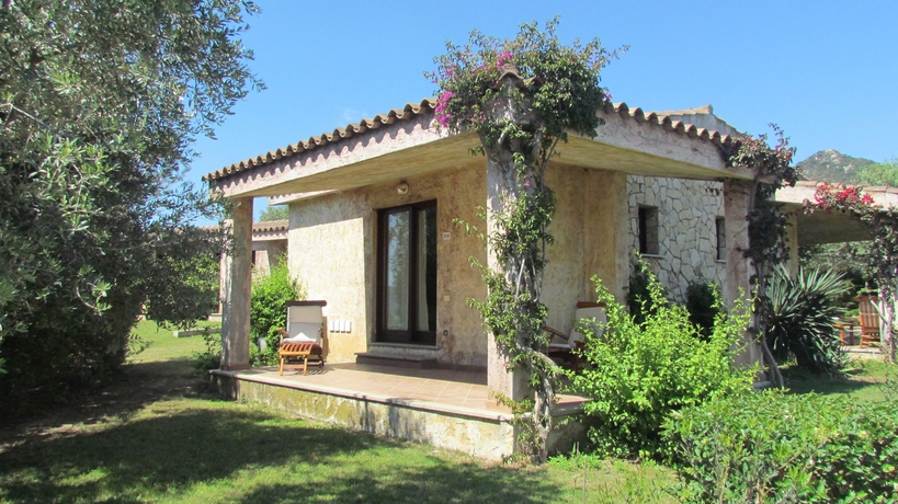 Imagen de la habitación del Hotel Sant Elmo Beach. Foto 2