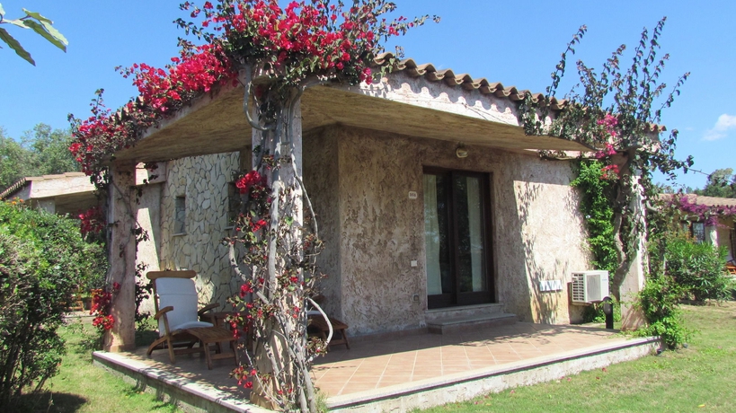 Imagen de la habitación del Hotel Sant Elmo Beach. Foto 4