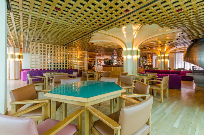 Imagen del bar/restaurante del Hotel Sant Eloi, Sant Julia. Foto 4