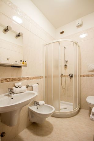 Imagen de la habitación del Hotel Sant Ilario. Foto 4