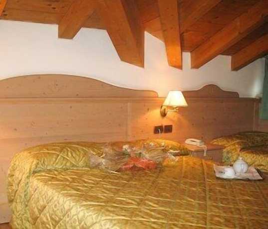 Imagen de la habitación del Hotel Sant Ilario. Foto 17