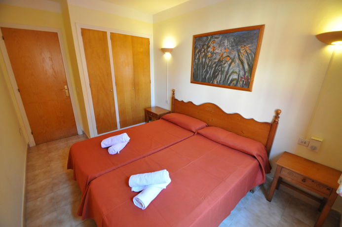 Imagen de los interiores del Hotel Sant Joan Apartaments - Adults Only. Foto 9